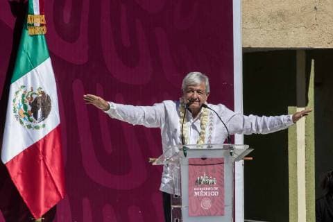 December 22, 2018 - EUM20181222NAC14.JPG .SAN JUAN EVANGELISTA ANALCO, Oax. Presidency Presidencia-AMLO.- El presidente Andres Manuel Lopez Obrador, durante la firma del acuerdo del Programa de Pavimentacion de Caminos a Cabeceras Municipales en este municipio, el sabado 22 de diciembre del 2018. Foto: Agencia EL UNIVERSAL German Espinosa MAR.  - ZUMAu78_ 20181222_zaf_u78_049 Copyright: xGermanxEluniversalx