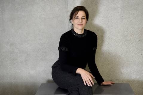 Martina Gedeck die Schauspielerin Martina Gedeck in der Staatsoper, der deutschen Staatsoper Unter den Linden in Berlin Mitte. Für die Spielzeit *** Martina Gedeck the actress Martina Gedeck in the State Opera of the German State Opera Unter den Linden in Berlin Mitte For the season Copyright: xDorisxSpiekermann-KlaasxTSPx