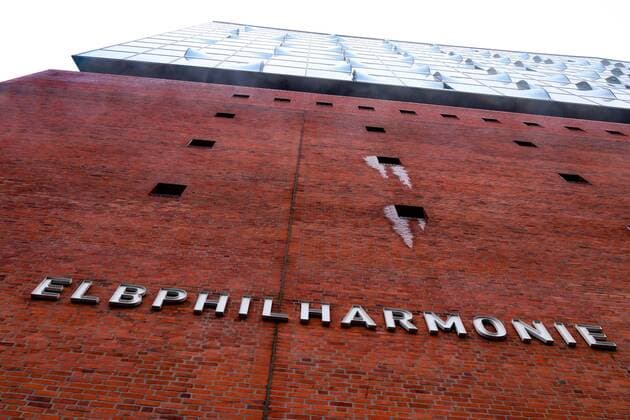 29 12 2018 xmkx Local Hamburg Germany Europe Elbe Philharmonic Orchestra Under Overcast Sky Concert House Music Architecture Writing of the Elbe Philharmonic Orchestra Hamburg Hamburg Germany DEU