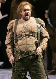 Der US-Saenger Stephen Gould (Siegfried) waehrend einer Probe der Neuinszenierung der Wagner-Oper Goetterdaemmerung im Festspielhaus in Bayreuth am Donnerstag, 13. Juli 2006. Premiere ist am 31. Juli 2006. ( Eckehard Schulz) ----US singer Stephen Gould (Siegfried) during a rehearsal for the Wagner opera Goetterdaemmerung at the Festspiel opera house in Bayreuth, Germany, Thursday, July 13, 2006. The opra is a part of this year Wagner festival. ( Eckehard Schulz) BAYREUTH DEU *** The US singer Stephen Gould Siegfried during a rehearsal of the new production of the Wagner opera Goetterdaemmerung at the Festspielhaus in Bayreuth on Thursday 13 July 2006 Premiere is on 31 July 2006 Eckehard Schulz US singer Stephen Gould Siegfried during a rehearsal for the Wagner opera Goetterdaemmerung at the Festspiel opera