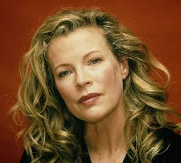 June 16, 2016 - Hollywood, California, U.S. - Kimila Ann Kim Basinger (pronounced ?be?s???r BAY-sing-?r, often mispronounced ?bÂ¾s?nd??r bass-in-j?r; born December 8, 1953) is an American film actress and former fashion model Hollywood U.S. - ZUMAg203 20160616_bap_g203_049 Copyright: xArmandoxGallox