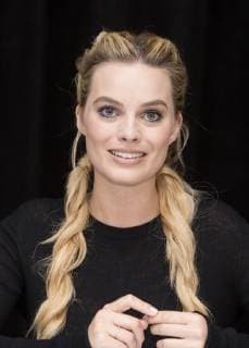 July 30, 2016 - Hollywood, California, U.S. - Margot Robbie stars in Suicide Squad Hollywood U.S. - ZUMAg203 20160730_zap_g203_027 Copyright: xArmandoxGallox