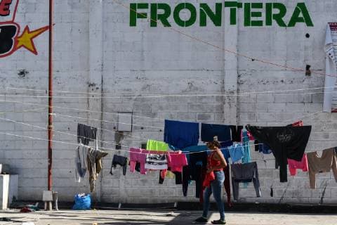 (190110) -- TIJUANA, Jan. 10, 2019 -- A migrant is in a temporary transit center for migrants from Central America in Tijuana, Mexico, Jan. 9, 2019. A large number of migrants from Central America gathered in Mexican border city Tijuana wishing to enter the United States. ) MEXICO-TIJUANA-MIGRATION-CENTRAL AMERICA-U.S. XinxYuewei 