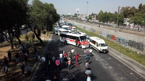 January 11 2019 EUM20190111NAC23 JPG CIUDAD DE MEXICO GasGasolina Desabasto January 11, 2019 Citizens carry out a blockade on Calzada Ignacio Zaragoza for gasoline shortage Photo Agency EL UNIVERSALFrancisco RodriguezMAR  - ZUMAu78_ 20190111_zaf_u78_059 Copyright: xElxUniversalx