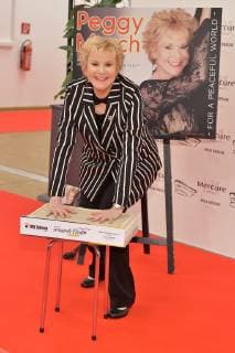 20 years SMAGO AWARD Peaggy March on the red carpet 20 years SMAGO AWARD in Berlin on 13 01 2019