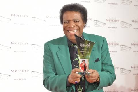 20 years SMAGO AWARD Roberto Blanco on the red carpet 20 years SMAGO AWARD in Berlin on 13 01 2019