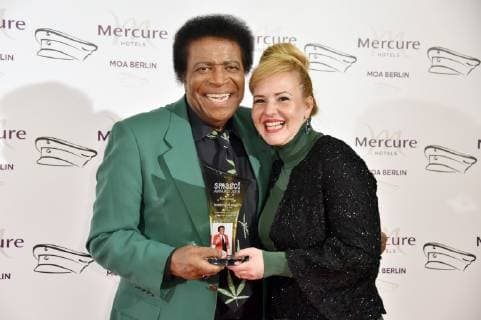Roberto Blanco with wife Luzandra at the smago Award 2019 at the Mercure Hotel MOA Berlin 13 01 2019 Foto:xN.xKubelkax xFuturexImage