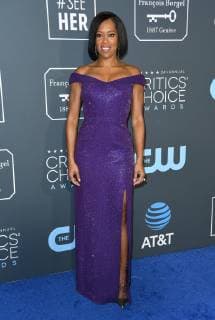 13 January 2019 - Santa Monica, California - Regina King. The 24th Annual Critics Choice Awards held at Barker Hangar. Photo Credit: Birdie Thompson AdMedia 234086 2019-01-13 CA Santa Monica Etats-Unis  Copyright: xAdMediax STAR_234086_612