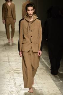 Milano Moda Uomo fall winter 2019_2020 fashion show Sartorial Monk  Copyright: xSimonaxChiocciaxIPAx xIPAx xFotosickix