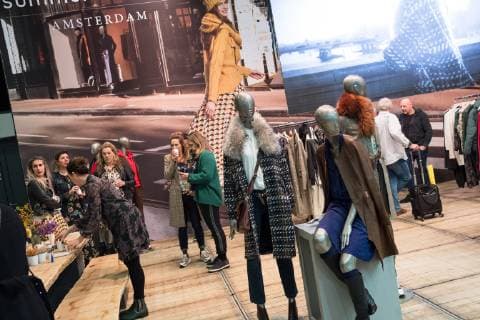 PANORAMA Fashion Fair Successful start of the PANORAMA Fashion Fair on the Exhibition Grounds at the Radio Tower in Berlin Fashion Fashion Fair PANORAM Berlin Textile Industry Textile Industry Clothing Industry Colourful Variety in Fashion Imaginative Fashion Presentation Exhibition Halls Messe Berlin Berlin Berlin Deu