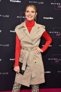 Viviane Geppert at the Maybelline Fashion Show at the Fashion Week Berlin Autumn Winter 2019 at the Postbahnhof Berlin 17 01 2019 Foto:xN.xKubelkax xFuturexImage