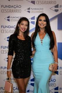 Premio Cesgranrio de Teatro Verleihung in Rio de Janeiro RIO DE JANEIRO, RJ - 21.01.2019: PRÊMIO CESGRANRIO DE TEATRO 2019 - Luana and his mother Simone Soares, during the CESGRANRIO 2019 Theater Prize, held this Monday (21) at the Copacabana Palace, in Rio de Janeiro, RJ. x1668376x  AndréxHorta