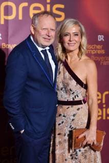 Axel MILBERG actor with wife Judith Bayerischer Filmpreis 2018 Red Carpet Red Carpet on 25 01 2019 at the Prinzregententheater in Munich