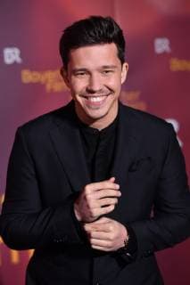 Nico SANTOS Singersongwriter single frame cut single motif half figure half figure Bavarian Film Award 2018 Red Carpet Red carpet on 25 01 2019 at the Prinzregententheater in Munich