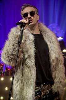 TV presenter Jan Böhmermann and his Rundfunk Tanzorchester Ehrenfeld at the concert on 25 01 2019 at Haus Auensee Leipzig Copyright xVIADATAx xHolgerxJohnx Leipzig Saxony Germany
