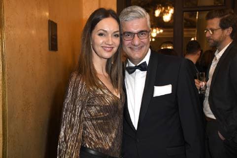 Stephen Sikder with his wife Kristin at the award ceremony of the 40 Bavarian Film Prize 2018 at the Prinzregententheater Munich 25 01 2019 Foto:xP.xSchönbergerx xFuturexImage