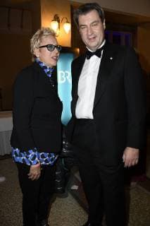 Doris Dörrie and Markus Söder at the award ceremony of the 40 Bavarian Film Prize 2018 in the Prinzregententheater Munich 25 01 2019 Foto:xP.xSchönbergerx xFuturexImage