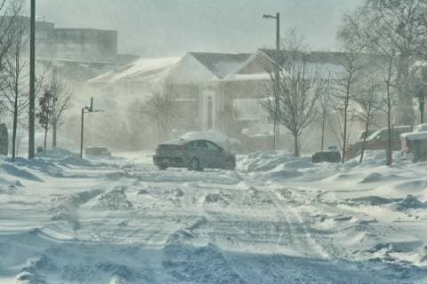 January 27, 2019 - Toronto, ONTARIO, Canada - Strong winds caused blowing snow that wreaked havoc across the Greater Toronto Area on January 27, 2019. Toronto Canada  - ZUMAn230 20190127_zaa_n230_433 Copyright: xCreativexTouchxImagingxLtdx