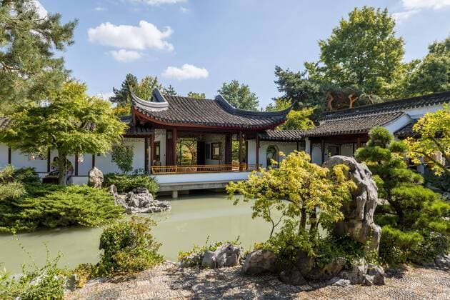 Pagoda in Dr Sun Yat Sen Classical Chinese Garden traditional Chinese architecture Vancouver British Columbia Canada North America Copyright: imageBROKER/MoritzxWolf iblmmw04824165.jpg