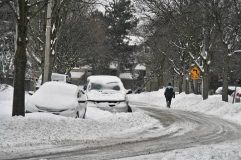 January 29, 2019 - Toronto, Ontario, Canada - Massive snowstorm hit Toronto, Ontario, Canada, on January 28, 2019. The storm dropped between 15-25 centimeters of snow across the Greater Toronto Area and broke the record for snowfall amount set in January 2009, with more than 22cm falling before midnight yesterday. Toronto Canada  - ZUMAn230 20190129_zaa_n230_518 Copyright: xCreativexTouchxImagingxLtdx
