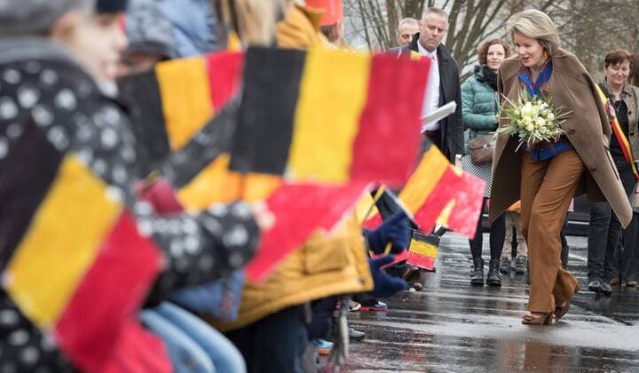 Entertainment Themen der Woche Entertainment Bilder des Tages Federation Wallonia - Brussels Minister of Education and School Buildings Marie-Martine Schyns and Queen Mathilde of Belgium pictured during a royal visit to the Athenee Royal d Esneux school in Esneux to discuss bullying, Thursday 31 January 2019.  BENOITxDOPPAGNE 05520486
