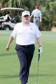 February 11, 2017 - Jupiter, Florida, United States Of America - JUPITER, FL - FEBRUARY 11: (EXCLUSIVE COVERAGE) - NY DALLIES OUT- FRANCE OUT - US President Donald Trump and Japan s Prime Minister Shinzo Abe enjoy playing golf in Florida After reportedly hitting it off in the Oval Office, President Donald Trump and his Japanese counterpart Shinzo Abe teed off on the golf course and discussed US-Asia engagement. on February 11, 2017 in Jupiter, Florida...People: Donald Trump Jupiter United States Of America - ZUMAs214 20170211_zaa_s214_064 Copyright: xSMGx
