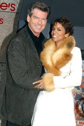 Halle Berry and Pierce Brosnan 11 5 2002 Photo By John Barrett PHOTOlink MediaPunch Copyright: xJohnxBarrettx