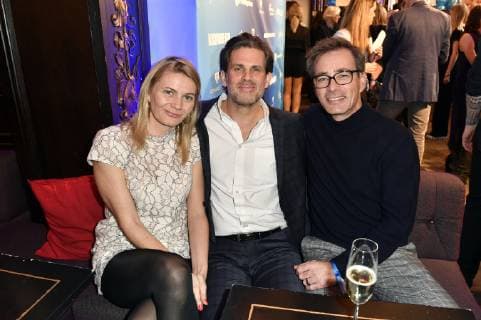 Steffen Groth with girlfriend Ana Große Halbuer and Jan Sosniok at the presentation of the Blaue Blume Award 2019 in the restaurant Grosz Berlin 06 02 2019 Foto:xF.xKernx xFuturexImage