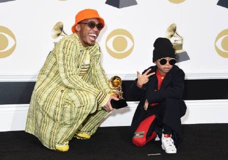 Anderson .Paak appears backstage with his award for Best Rap Performance award for Bubblin, and his son Soul Rasheed, during the 61st annual Grammy Awards held at Staples Center in Los Angeles on February 10, 2019.  LAP20190210442 GREGGxDEGUIRE