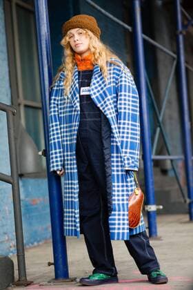 A chic showgoer attending the Zadig & Voltaire show during New York Fashion Week - Feb 11, 2019 - NYFW: Fall 2019 Street Style Day 5, New York New York United States  Copyright: xMichellexSangsterx h_00580107