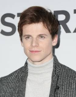 12 February 2019 - Los Angeles, California - Ruairi O Connor. 2019 Starz Winter TCA Tour held at 71Above. Photo Credit: PMA AdMedia 235272 2019-02-12 Etats-Unis  Copyright: xAdMediax STAR_235272_097