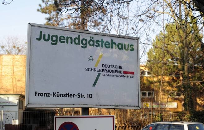 Youth hostel of the German Schreber Youth in the Franz Künstler Straße 10 Youth hostel Schreberjugend