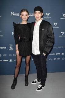 Julia Wulf with friend Nis at the 99Fire Films Award during the Berlinale 2019 at the Alexanderplatz substation Berlin 14 02 2019 Foto:xF.xKernx xFuturexImage