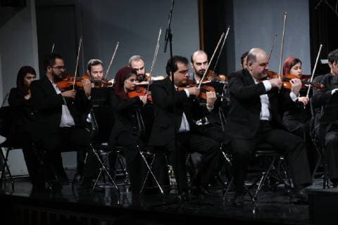 The Tehran Symphony Orchestra, headed by Prominent Iranian maestro Shahrdad Rohani, staged a performance on the third day of 34th Fajr Music Festival, in Tehran on Friday.  MajidxAsgaripour