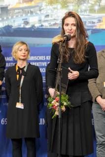 Award of the prize of the readers jury of the Tagesspiegel for the film MONSTRI on the occasion of the award ceremony of the 69 International Film Festival Berlin snapshot photography xSeeliger