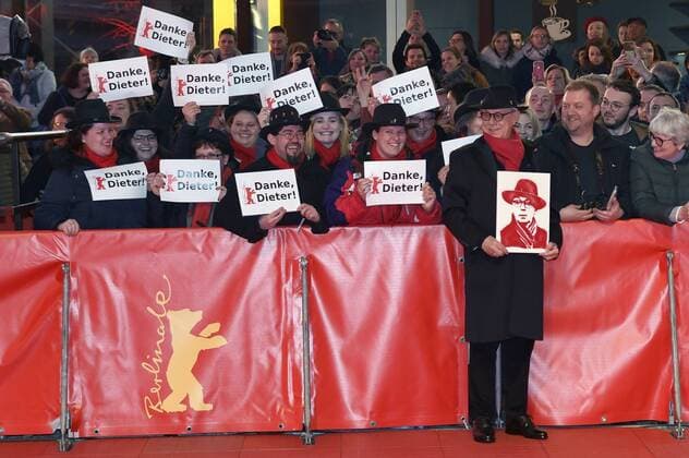Entertainment Themen der Woche KW07 Entertainment Bilder des Tages Berlinale-director Dieter Kosslick attending the closing ceremony at the 69th Berlin International Film Festival Berlinale 2019 at Berlinale Palace on February 16, 2019 in Berlin, Germany. *** Berlinale director Dieter Kosslick attending the closing ceremony at the 69th Berlin International Film Festival Berlinale 2019 at Berlinale Palace on February 16 2019 in Berlin Germany Foto:xC.xNiehausx xFuturexImage