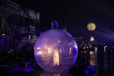 (190216) -- VENICE, Feb. 16, 2019 -- An actress performs during the opening show of the Venice Carnival in Venice, Italy, on Feb. 16, 2019. The Venice Carnival 2019 kicked off on Saturday and will last until March 5. ) ITALY-VENICE-VENICE CARNIVAL 2019 ChengxTingting 