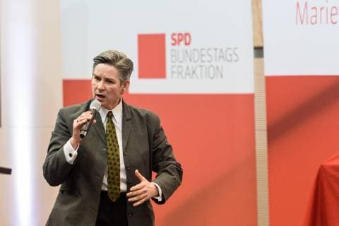 The SPD Bundestag faction celebrates 100 years of womens suffrage in Germany Berlin 18 02 2019 Event of the SPD Bundestag faction on 100 years of womens suffrage - Our goal is parity and awarding of the Marie Juchacz Prize 2019 The picture shows Sigrid Grajek actress Berlin Bundestag Berlin Germany