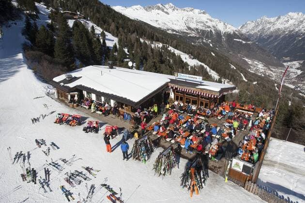 CAR 2019 02 20 THEME WINTER TOURISM FEATURE FULLY OCCUPIED SKI RESORTS IN TIROL SKI RESORT AND HUT MAGIC IN SOELDEN