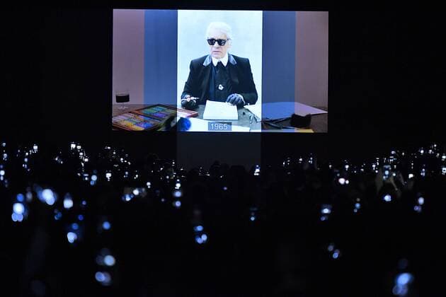 Entertainment Themen der Woche KW08 Entertainment Bilder des Tages . 21 02 2019. Milan, Italy. Fendi show at Milan Fashion Week for Autumn Winter 2019, following the death of Karl Lagerfeld.  xi-Imagesx IIM-19327-0174