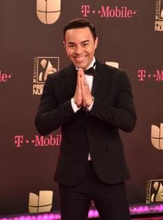 Enrique Usales poses on the magenta carpet of the Lo Nuestro Awards at the American Airlines Arena in Miami, USA, 21 February 2019. Lo Nuestro celebrates today a new edition of these popular voting awards organized by the network Univision and which awards the best Hispanic artists of the last year. Lo Nuestro Awards 2019 !ACHTUNG: NUR REDAKTIONELLE NUTZUNG!  Copyright: xGastonxDexCardenasx AME6797 20190222-636864066208623639