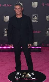 Alejandro Sanz walks the red carpet at the Univision 2019 Premio Lo Nuestro a La Musica Latina award show at the American Airlines Arena in Miami, Florida, February 21, 2019.  MIA20190221163 GARYxIxROTHSTEIN