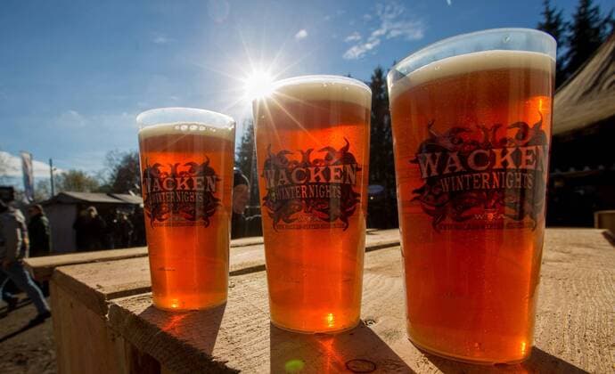 News Themen der Woche KW08 News Bilder des Tages Wacken Wacken Winternights Wacken Winternights 2019 starten sonnig und kalt. Besucher aus der Schweiz, Grossbritanien, Irland und weiteren Laendern treffen sich zum kaeltesten Festival dieses Jahres. *** Wacken Wacken Winternights Wacken Winternights 2019 start sunny and cold Visitors from Switzerland Great Britain Ireland and other countries meet for this years coldest festival Copyright: xJacobs xEibner-Pressefotox EP_djs