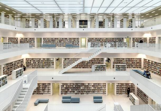 DEU, Deutschland, Stuttgart, 22.02.2019: Stadtbibliothek am Mailänder Platz im Europaviertel Stuttgart. Geplant vom koreanischen Architekt Eun Young Yi. *** DEU Germany Stuttgart 22 02 2019 City Library at Milan Square in Stuttgarts Europaviertel Planned by Korean architect Eun Young Yi