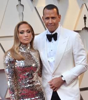 (L-R) Jennifer Lopez and Alex Rodriguez arrive on the red carpet for the 91st annual Academy Awards at the Dolby Theatre in the Hollywood section of Los Angeles on February 24, 2019.  LAP20190224189 JIMxRUYMEN
