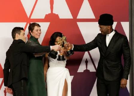 Entertainment Themen der Woche KW08 (L-R) Rami Malek winner of Best Actor in a Leading Role for Bohemian Rhapsody, Olivia Colman, winner of Best Actress for The Favourite, Regina King, winner Best Actress in a Supporting Role for If Beale Street Could Talk and Mahershala Ali, winner of Best Actor in a Supporting Role for Green Book, appear backstage with their Oscars during the 91st annual Academy Awards at Loews Hollywood Hotel in the Hollywood section of Los Angeles on February 24, 2019.  LAP20190224834 JOHNxANGELILLO