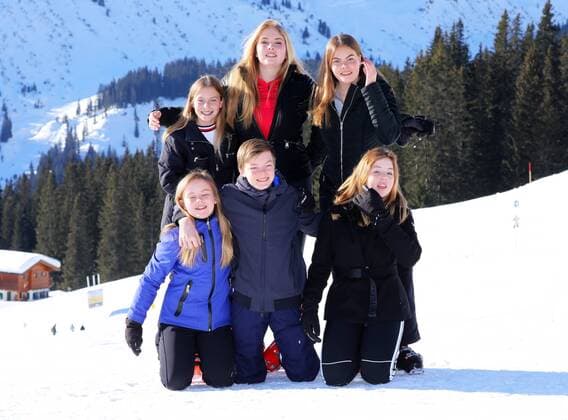 25-02-2019 Lech Princess Amalia and Princess Alexia and Princess Ariane and Eloise and Claus Casimir and Leonore pose during a photocall during the ski holiday in Lech am Arlberg, Austria.  Copyright: xPPEx