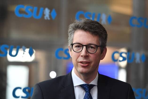 Markus BLUME Secretary General single picture cut single motive portrait portrait CSU board meeting in the CSU headquarters in Munich on 25 02 2018