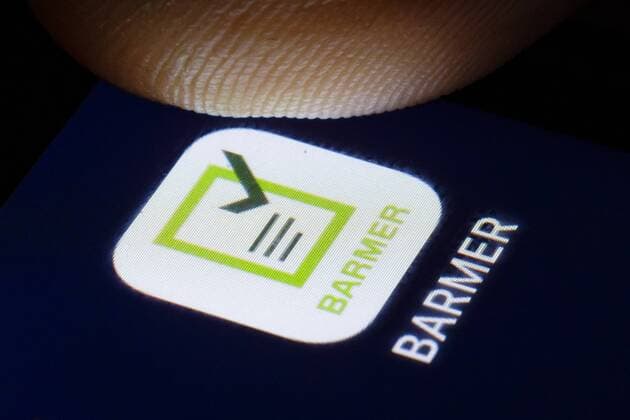 Symbol photo The BARMER health insurance company logo is displayed on a smartphone Berlin 27 02 2019 Berlin Germany Copyright: xThomasxTrutschel photothek.netx