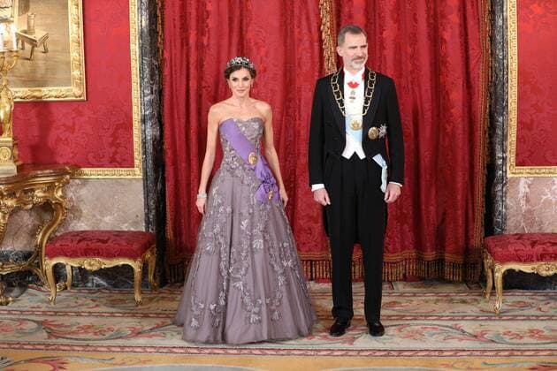 Entertainment Themen der Woche KW09 Entertainment Bilder des Tages Spanish King Felipe VI and Queen Letizia with Peru President Martin Alberto Vizcarra Cornejo and wife Maribel Diaz during a gala dinner at the Royal Palace, in Madrid, due to the official trip of Peru President to Spain, on Wednesday 27 Febrary 2019 Cordon Press *** Spanish King Felipe VI and Queen Letizia with Peru President Martin Alberto Vizcarra Cornejo and wife Maribel Diaz during a gala dinner at the Royal Palace in Madrid due to the official trip of Peru President to Spain on Wednesday 27 Febrary 2019 Cordon Press  JesusxHellin 828 cordonxPRESS Cena de gala al Presidente de Perú